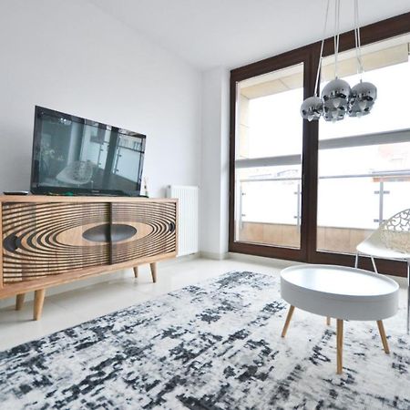 Apartament Kazimierza Wielkiego 5 Apartment พอซนาน ภายนอก รูปภาพ