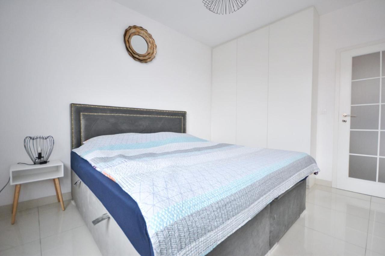 Apartament Kazimierza Wielkiego 5 Apartment พอซนาน ภายนอก รูปภาพ